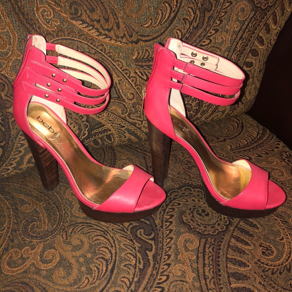 Bebe heel